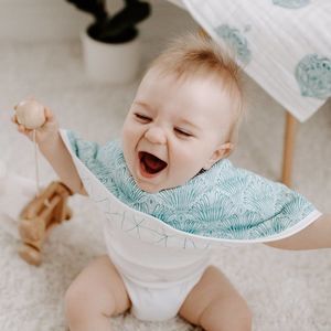 Camo bib